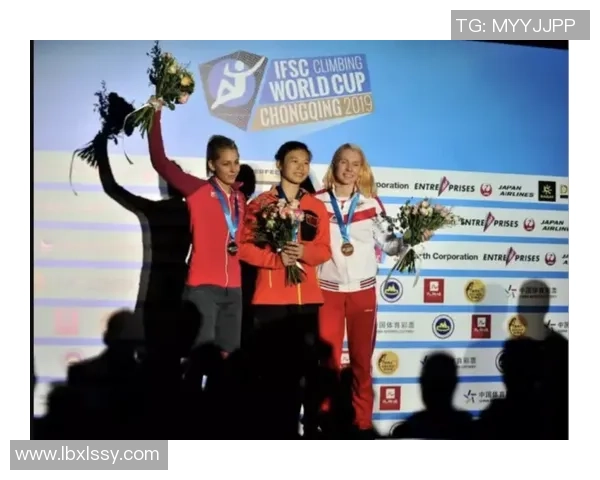 南京与重庆极限运动队耐力对决赛后分析与总结